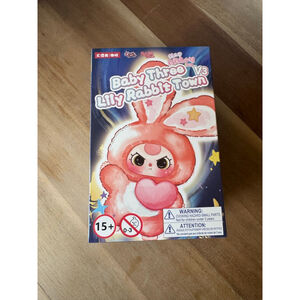 Baby Three Lily Rabbit Town by Cureplaneta